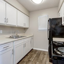 kitchen at Retreat at Palm Pointe located in North Charleston, SC